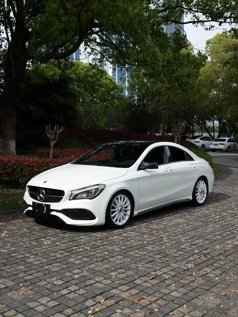 Mercedes-Benz CLA 2017