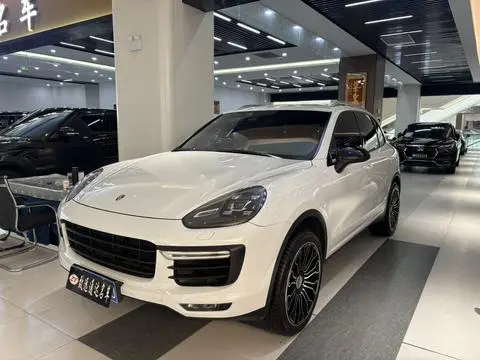 Porsche Cayenne 2015
