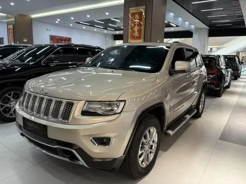 Jeep 大切诺基 2015
