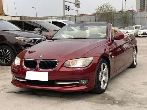 BMW 3 Series 2009 — фото 1