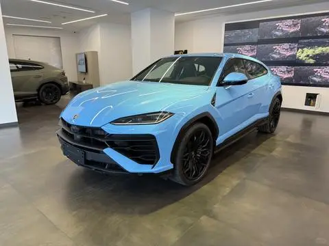 Lamborghini Urus SE 2025