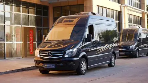 Mercedes-Benz Sprinter 2018 — фото 1