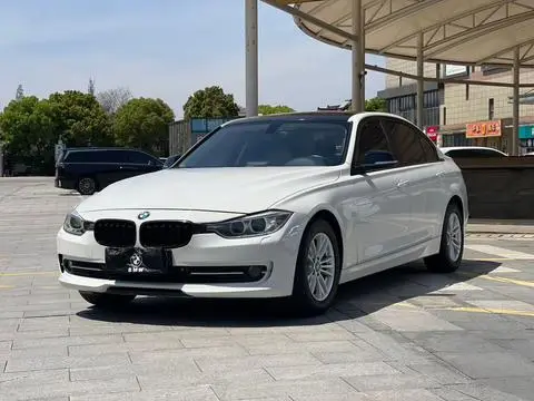 BMW 3 Series 2013 — фото 1