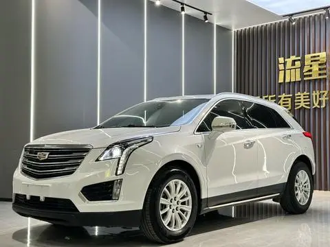 Cadillac XT5 2018 — фото 1