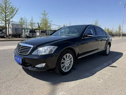 Mercedes-Benz S-Class 2006