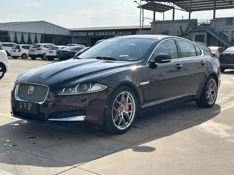 Jaguar XF 2014