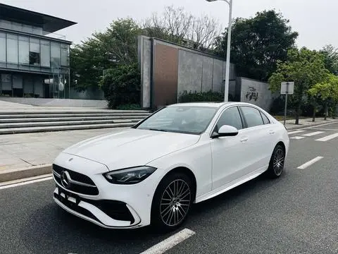 Mercedes-Benz C-Class 2024