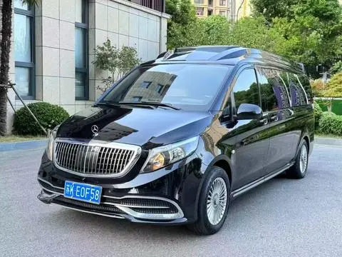 Mercedes-Benz 威霆 2021
