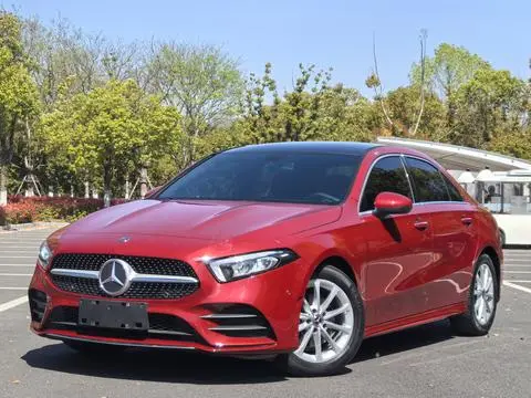Mercedes-Benz A-Class 2020 — фото 1