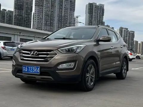 Hyundai 胜达 2013 — фото 1