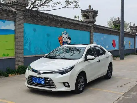 Toyota 雷凌 2014