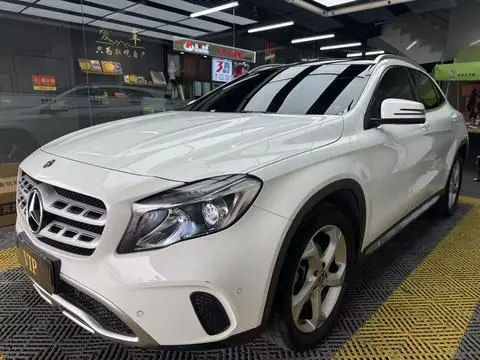 Mercedes-Benz GLA 2019