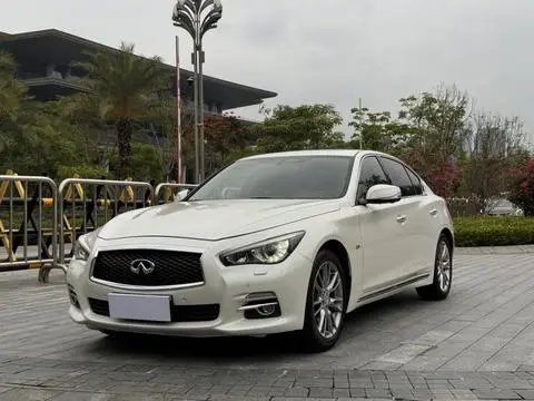 Infiniti Q50L 2018