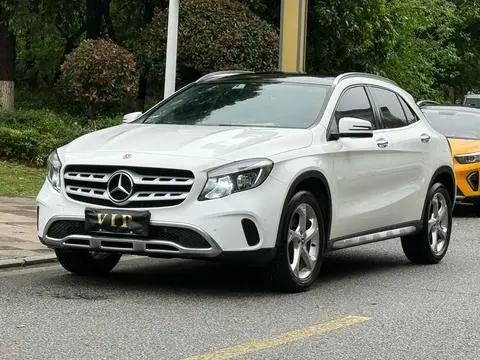 Mercedes-Benz GLA 2017