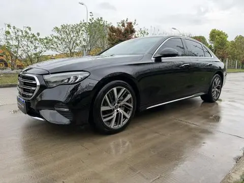 Mercedes-Benz E-Class 2025