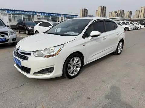 Citroën C4L 2015
