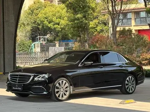 Mercedes-Benz E-Class 2017