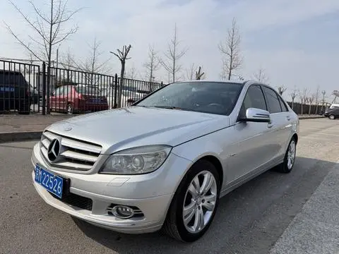 Mercedes-Benz C-Class 2010
