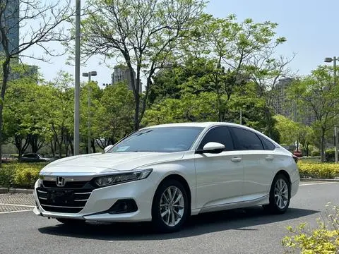 Honda Accord 2022 — фото 1