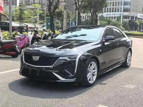 Cadillac CT4 2021