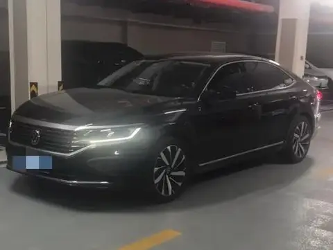 Volkswagen Passat 2025