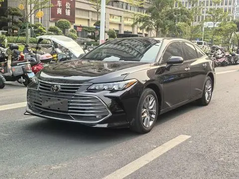 Toyota 亚洲龙 2019