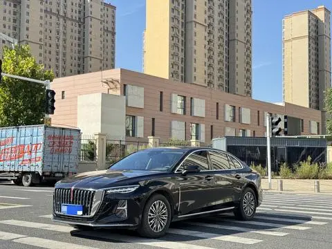 Hongqi H5 2025