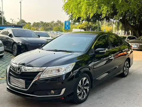 Honda Crider 2016