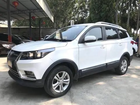 BAIC S3 2016