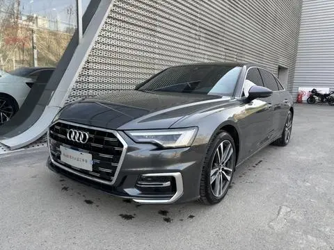 Audi A6L 2022