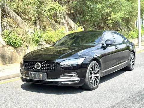 Volvo S90 2024