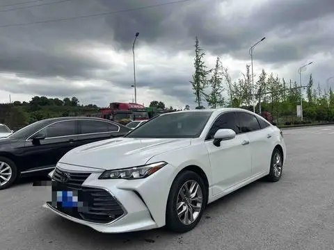 Toyota 亚洲龙 2021