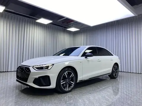 Audi A4L 2023