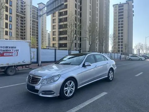 Mercedes-Benz E-Class 2011