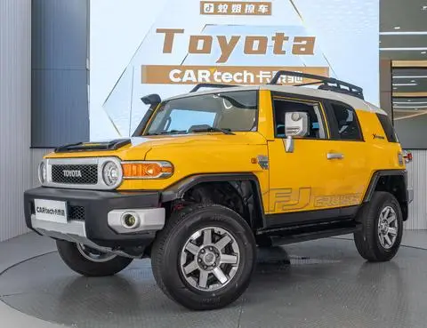 Toyota FJ 酷路泽 2019