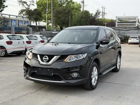 Nissan 奇骏 2015