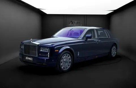 Rolls Royce 幻影 2013
