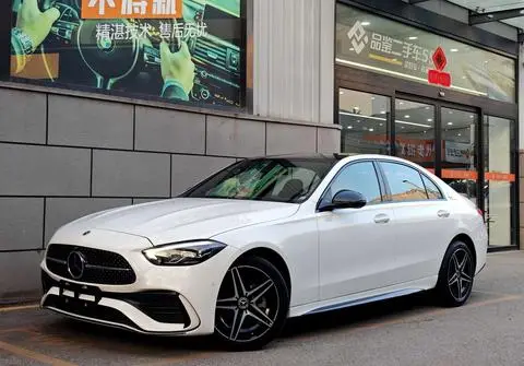 Mercedes-Benz C-Class 2025 — фото 1