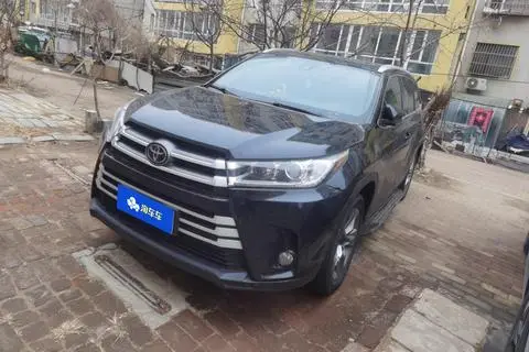 Toyota Highlander 2021