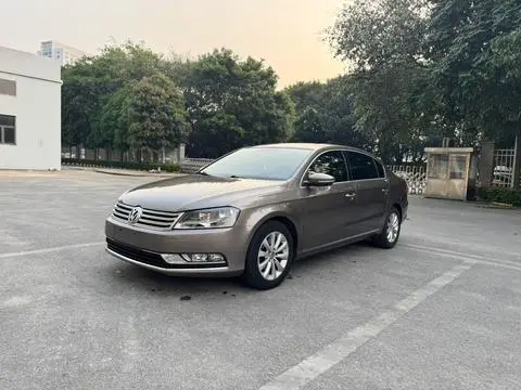 Volkswagen Magotan 2013