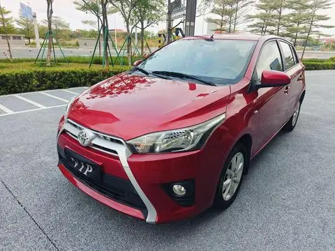 Toyota YARIS L 2014