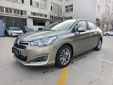Citroën C4L 2014