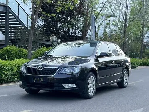 Skoda Superb 2013