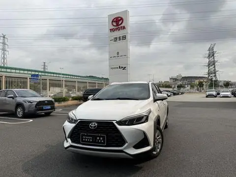 Toyota YARIS L 2020