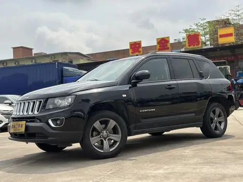 Jeep 指南者 2014