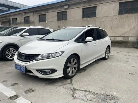 Honda Jade 2016