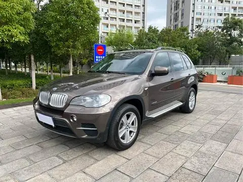 BMW X5 2011