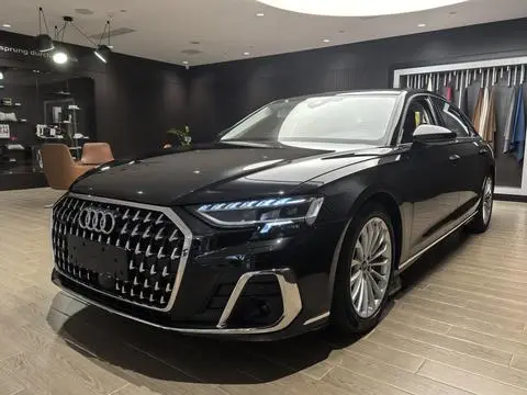 Audi A8 2025
