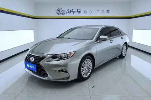 Lexus ES 2015