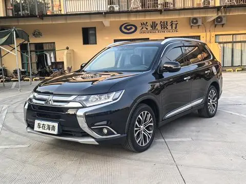 Mitsubishi 欧蓝德 2018
